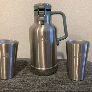 Stanley Silver Growler and Pints Drinkware Set
